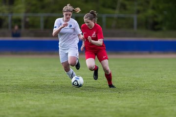 Bild 174 - wBJ VfL Pinneberg - Eimsbuettel : Ergebnis: 6:2